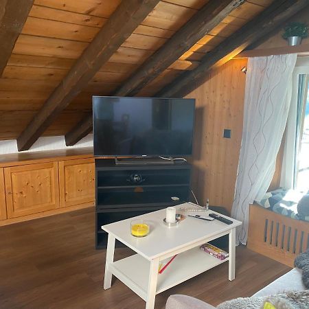 Dachwohnung In Der Mitte Von Laax-Dorf Ngoại thất bức ảnh